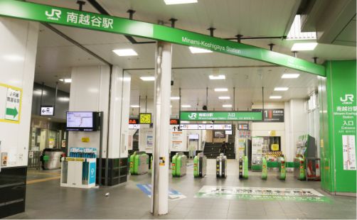 南越谷駅の改札